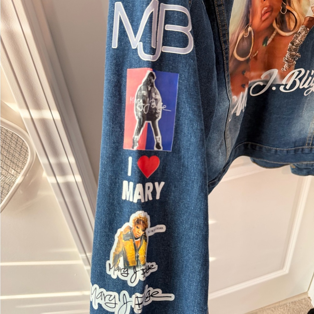 Mary J Blige Jean jacket - Picture 4 of 4